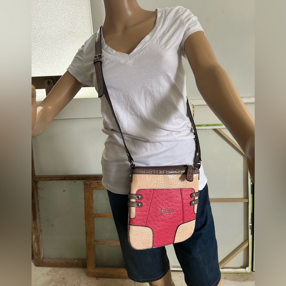 Guess Crossbody,
